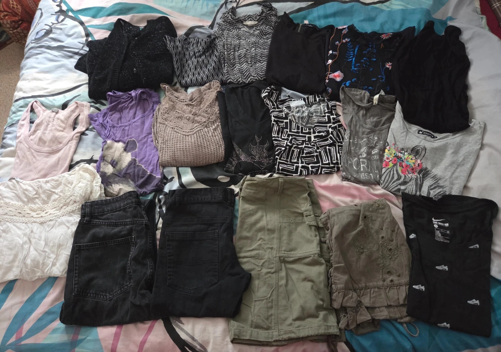 💜Lots de 17 vêtements femme de XS à L